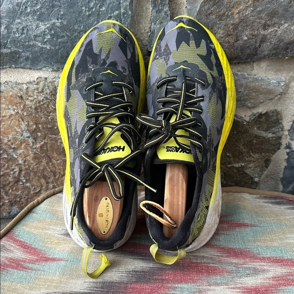 HOKA ONE ONE Rincon 2 Camo Yellow Men’s 9.5